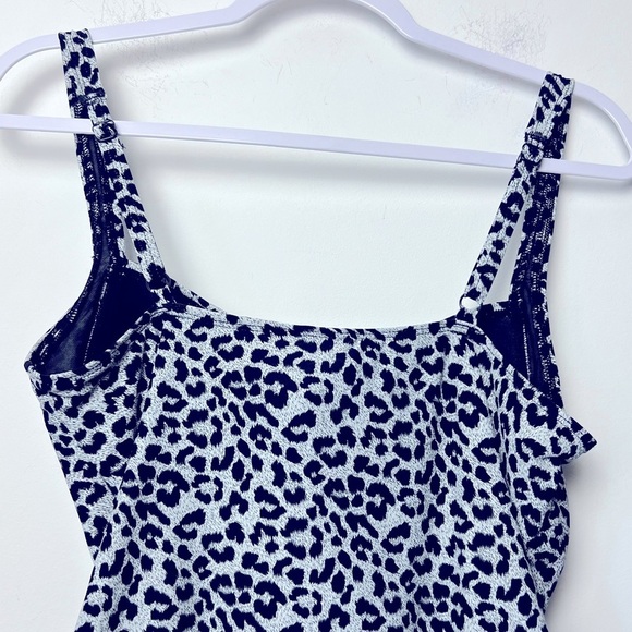 NIPTUCK Swim Australian Joanne Leopard Print One Piece Swimsuit - Picture 9 of 15